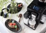 ⁦ماكينة تحضير قهوة متعددة ديلونجي Rivelia، 1450 وات، اسود - EXAM 440.55.B⁩ - الصورة ⁦3⁩